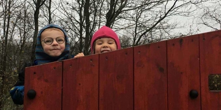 Hvad mon der er på den anden side