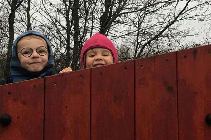 Hvad mon der er på den anden side